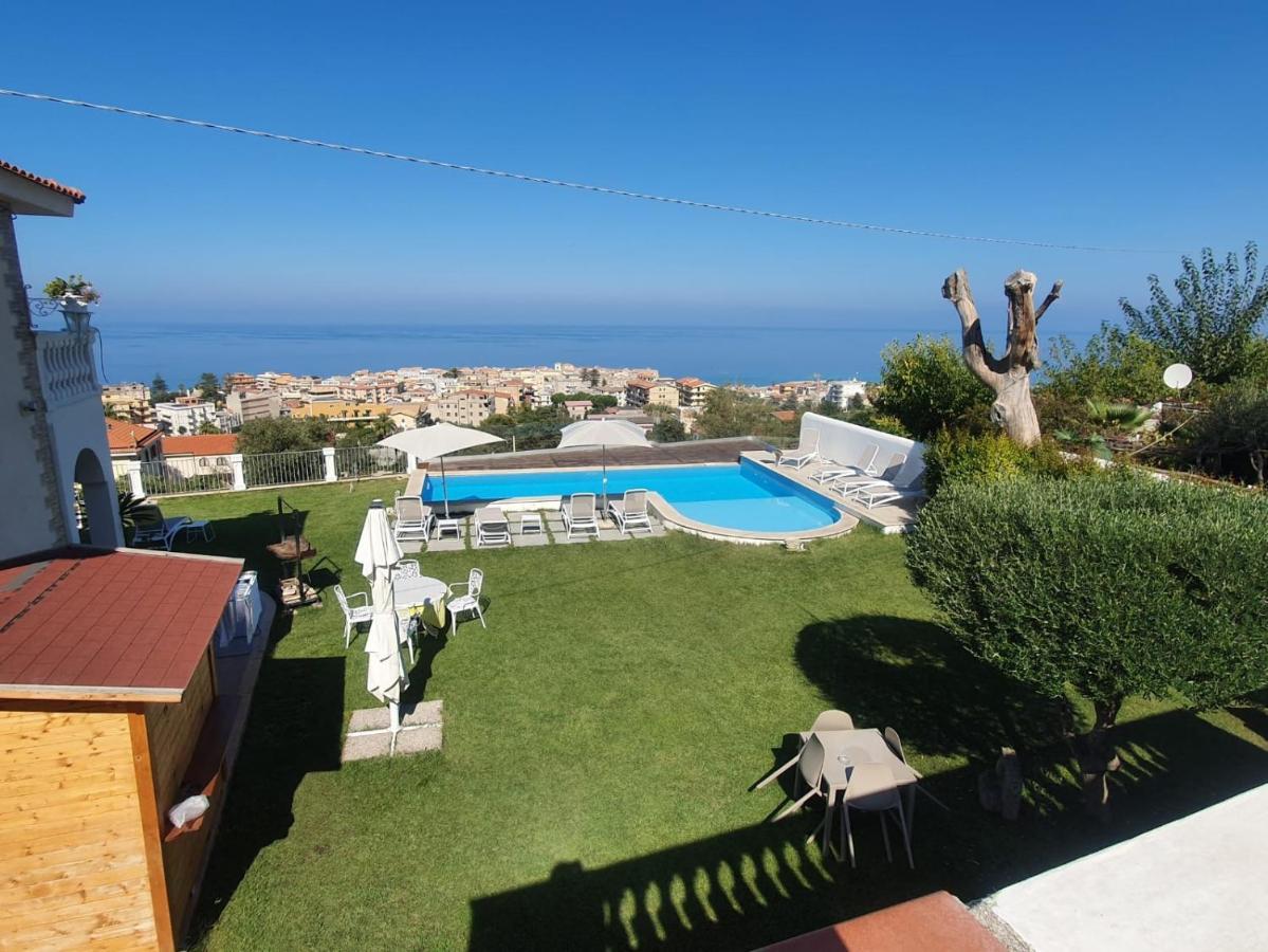 Villa Bella Vista Tropea Exterior foto