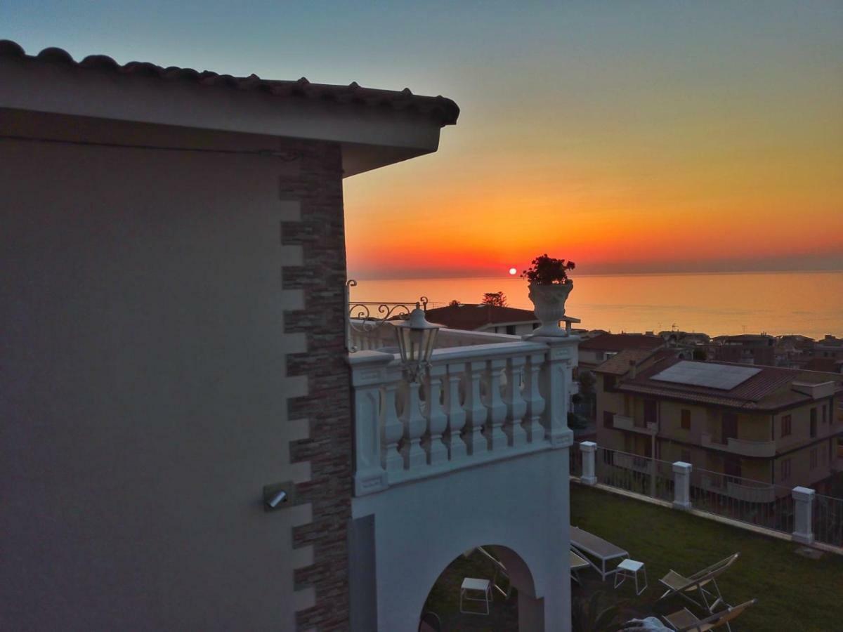 Villa Bella Vista Tropea Exterior foto
